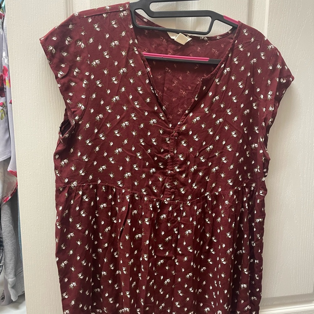 Size S Caslon Burgundy Floral Top
